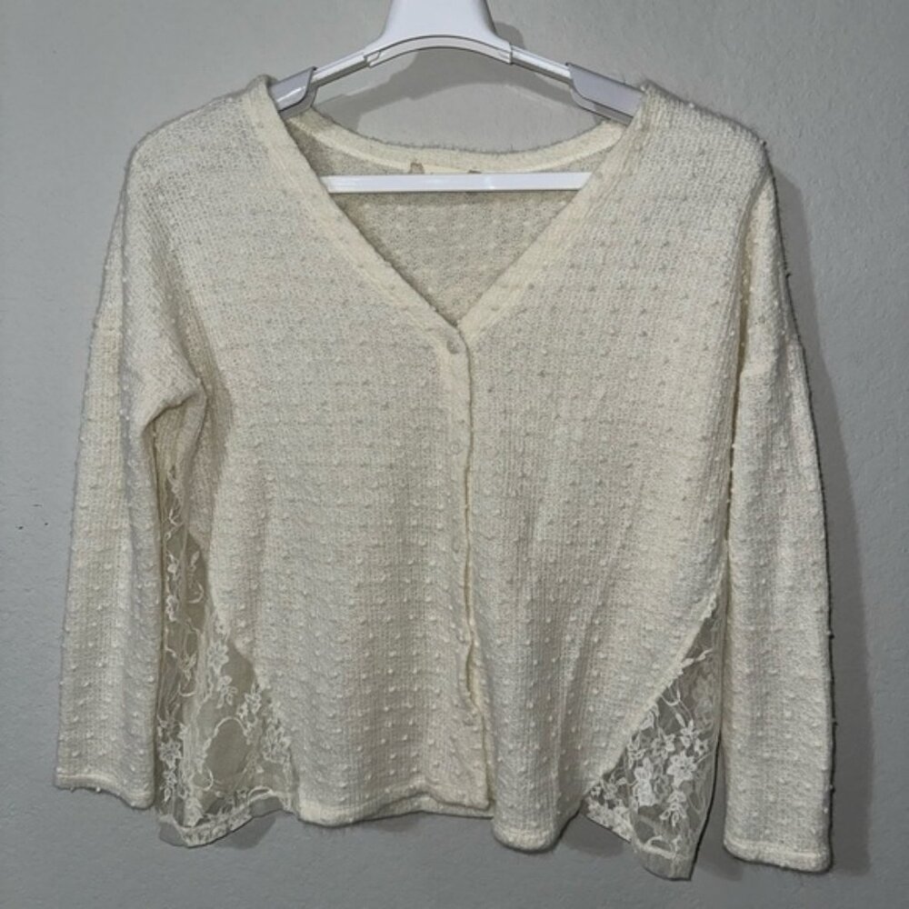 Altar’d State Cream-off White Lace Cardigan‎ Size Small